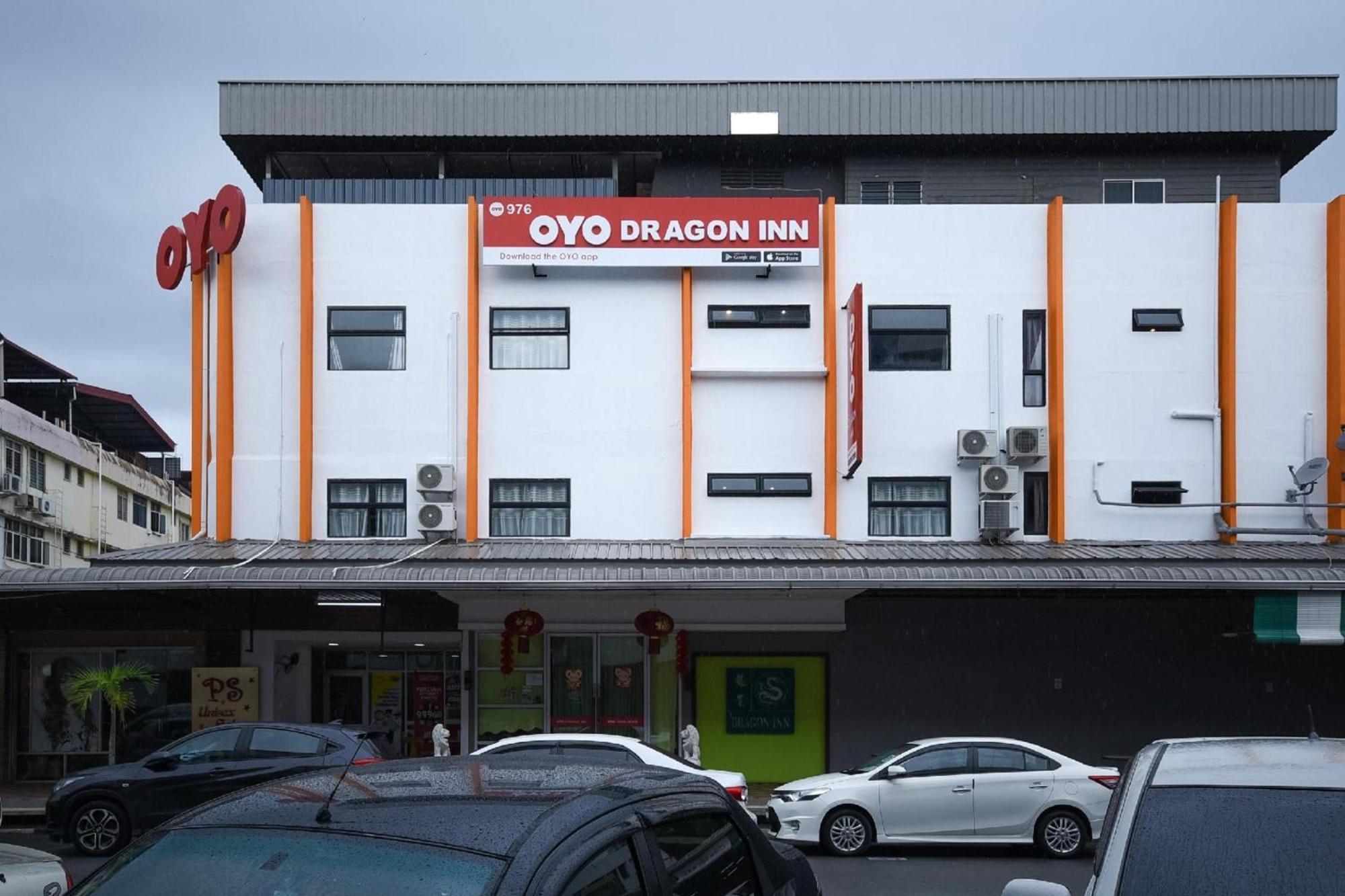 Super Oyo 976 Dragon Inn Miri Bagian luar foto